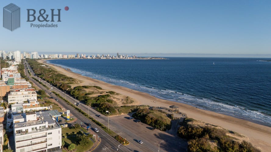 Apartamento de 3 dormitorios a la venta y en alquiler anual - Punta del Este · Foto 7