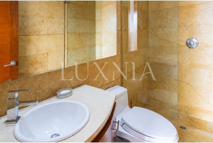 Apartamento de 5 alcobas en venta en La Calleja, Bogotá, 323 m² · foto 10 de 24
