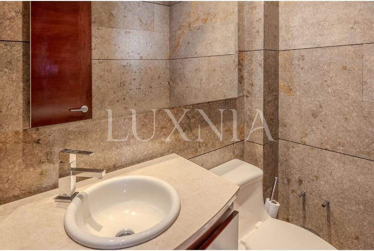 Apartamento de 5 alcobas en venta en La Calleja, Bogotá, 323 m² · foto 20 de 24