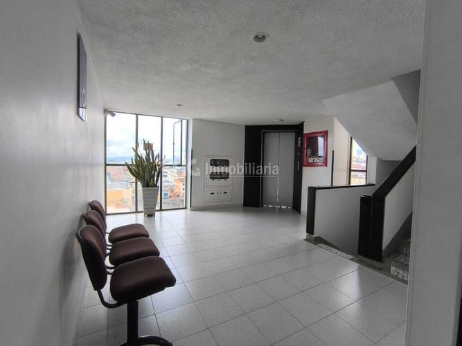 Oficina en arriendo en Centro, Bucaramanga, 23 m² · foto 3 de 14