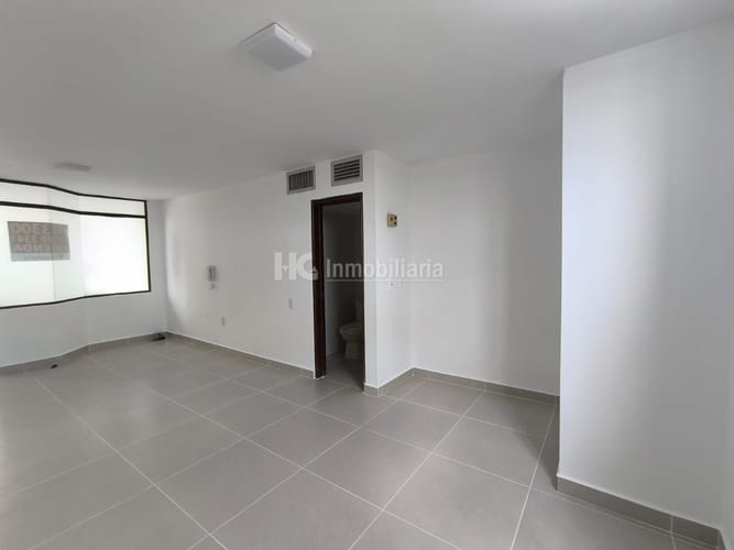 Oficina en arriendo en Centro, Bucaramanga, 23 m² · foto 13 de 14