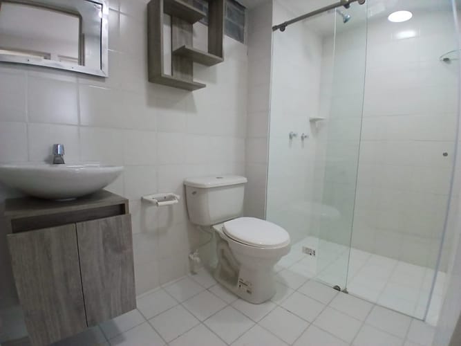 Apartamento de 3 alcobas en arriendo en Belén, Medellín, 50 m² · foto 10 de 17