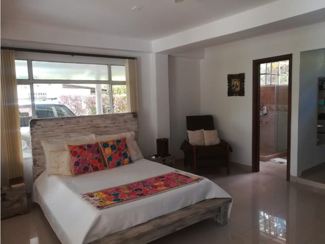 Casa de 6 alcobas en venta en Las Mercedes, Jamundí, 250 m² · foto 10 de 11