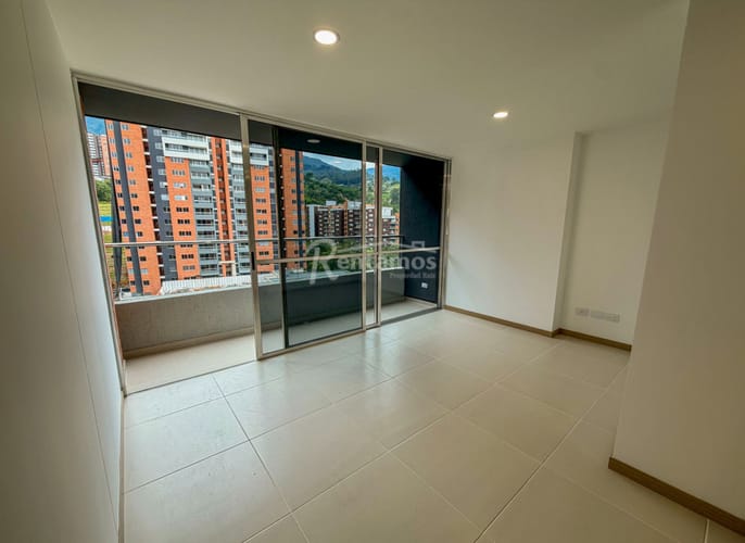 Apartamento de 3 alcobas en venta en Camino Verde, Envigado, 55 m² · foto 14 de 24