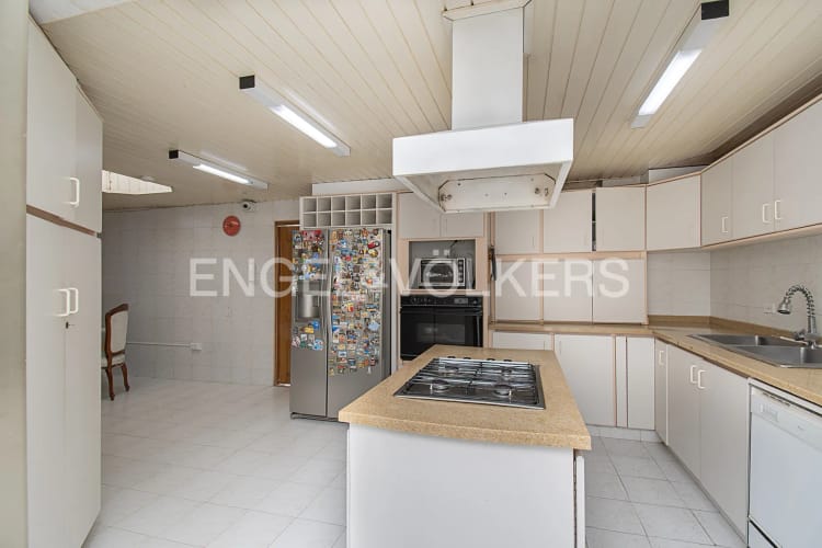 Casa de 3 alcobas en venta en Santa Barbara Alta, Bogotá, 390 m² · foto 8 de 17