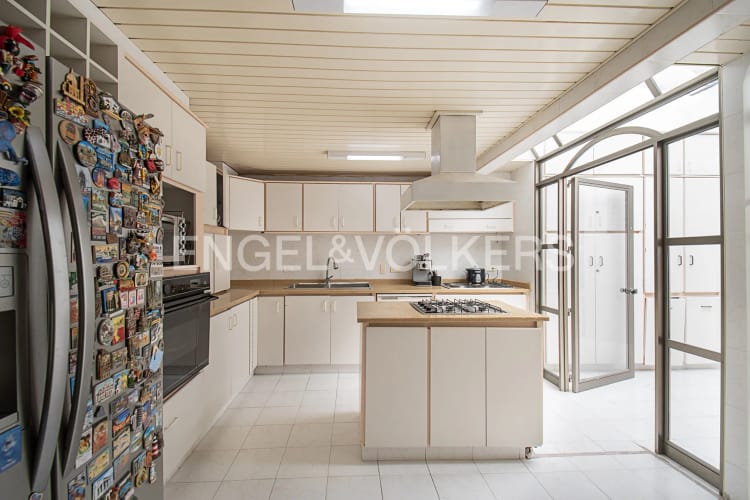 Casa de 3 alcobas en venta en Santa Barbara Alta, Bogotá, 390 m² · foto 7 de 17