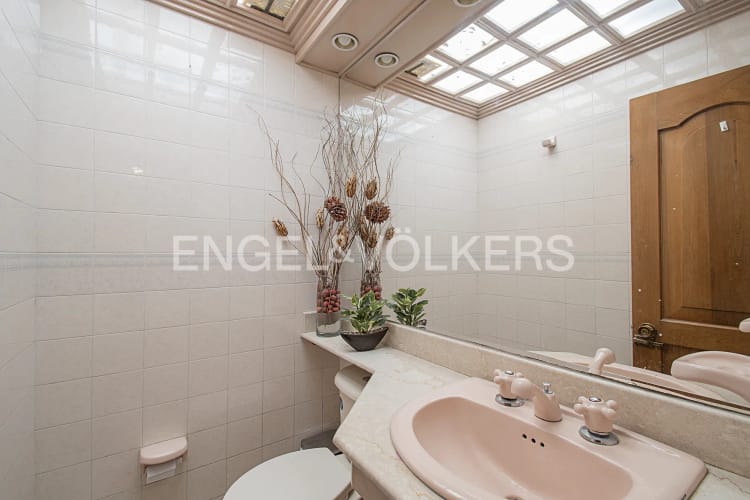 Casa de 3 alcobas en venta en Santa Barbara Alta, Bogotá, 390 m² · foto 5 de 17