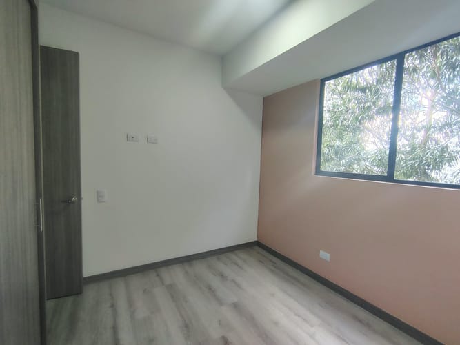Apartamento de 2 alcobas en arriendo en El Poblado, Medellín, 64 m² · foto 13 de 16
