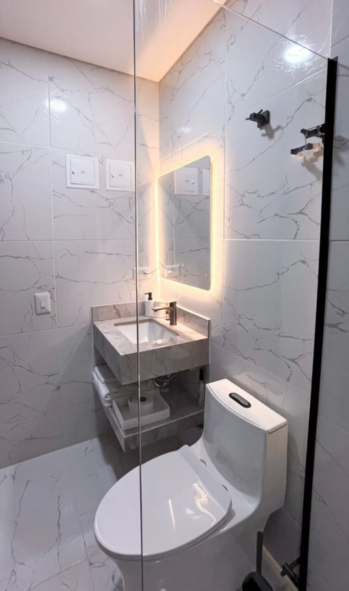 Apartamento de 1 alcoba en venta en Chico Norte, Bogotá, 17 m² · foto 11 de 17