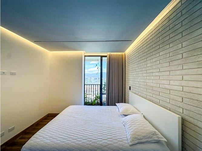Apartaestudio en venta en El Poblado, Medellín, 50 m² · foto 13 de 24