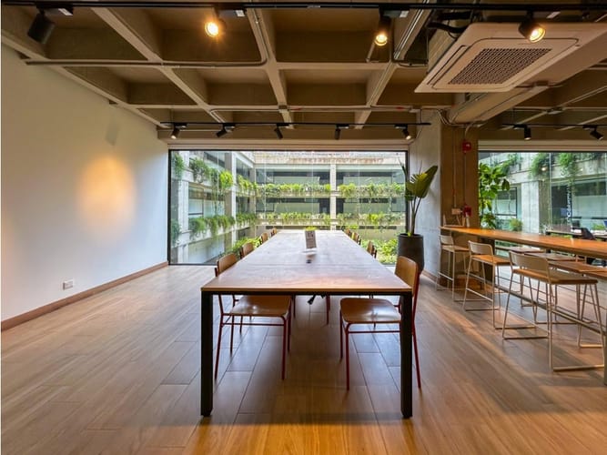 Apartaestudio en venta en El Poblado, Medellín, 50 m² · foto 15 de 24