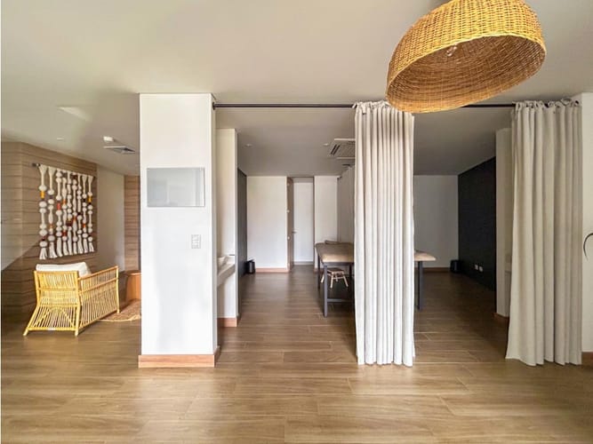 Apartaestudio en venta en El Poblado, Medellín, 50 m² · foto 17 de 24