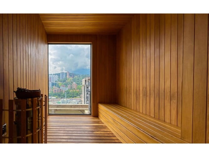 Apartaestudio en venta en El Poblado, Medellín, 50 m² · foto 21 de 24