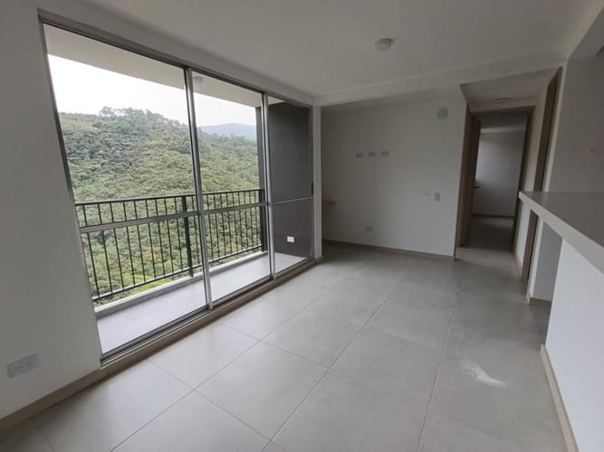 Apartamento de 2 alcobas en arriendo en San Jose, Sabaneta, 54 m² · foto 5 de 15