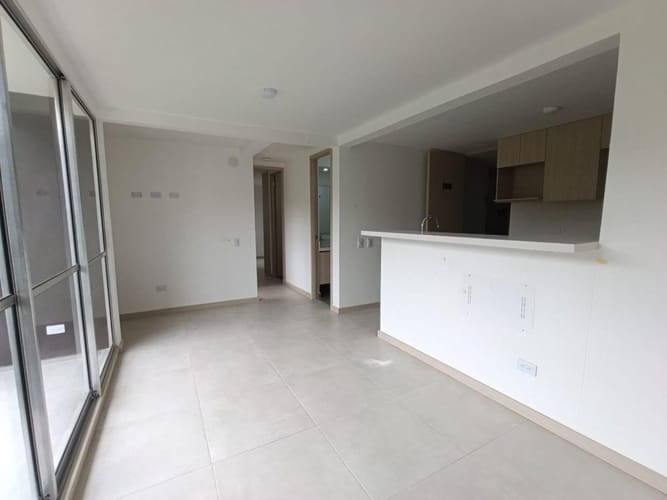 Apartamento de 2 alcobas en arriendo en San Jose, Sabaneta, 54 m² · foto 6 de 15