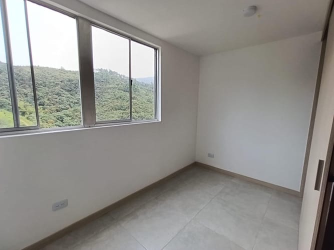Apartamento de 2 alcobas en arriendo en San Jose, Sabaneta, 54 m² · foto 8 de 15