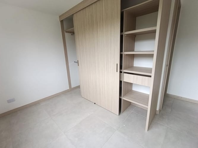 Apartamento de 2 alcobas en arriendo en San Jose, Sabaneta, 54 m² · foto 12 de 15