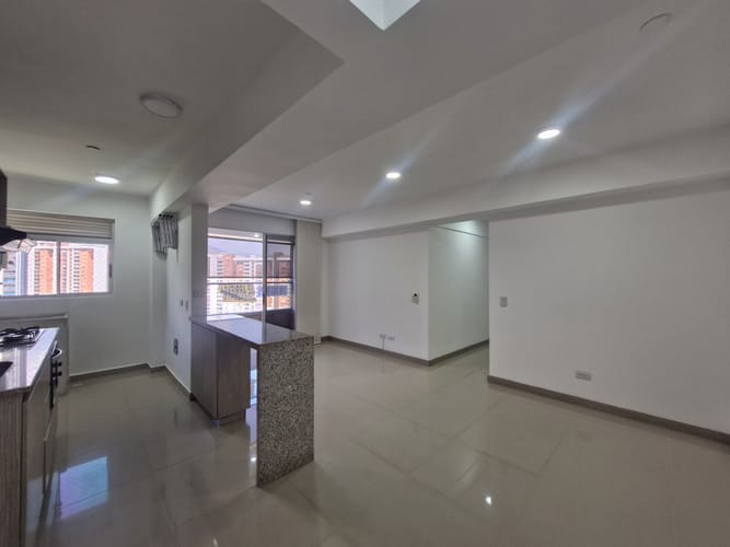 Apartamento de 3 alcobas en arriendo en Monteazul, Sabaneta, 74 m² · foto 2 de 24