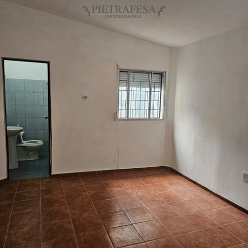 Apartamento en alquiler 1 dormitorio, 1 baño, cochera. Carrasco Norte · Foto 4