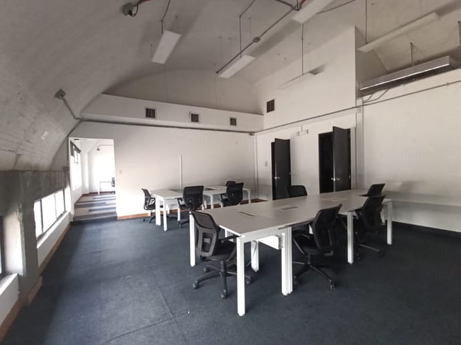 Local en arriendo en El Poblado, Medellín, 1863 m² · foto 14 de 20