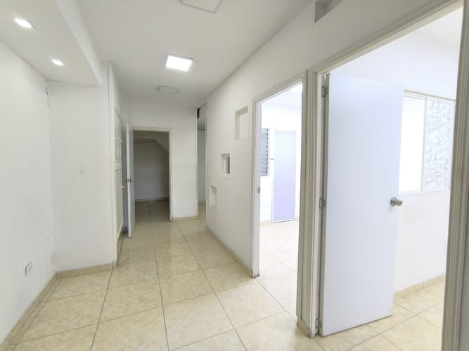 Local en arriendo en Nueva Tequendama, Cali, 95 m² · foto 4 de 17