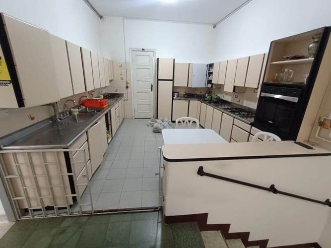 Casa de 13 alcobas en arriendo en Prado, Medellín, 550 m² · foto 4 de 24