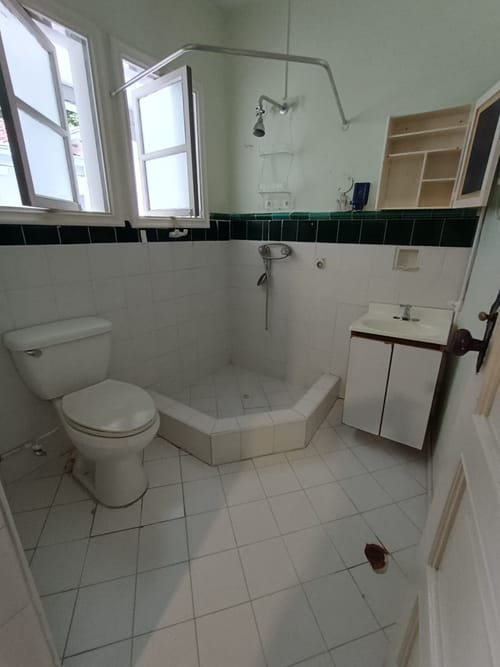 Casa de 13 alcobas en arriendo en Prado, Medellín, 550 m² · foto 10 de 24