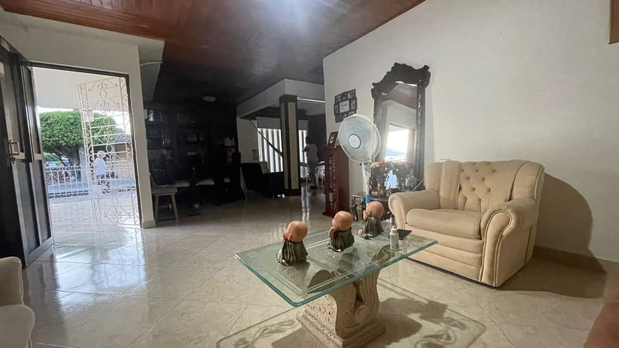 Casa de 3 alcobas en venta en 6 De Marzo, Montería, 162 m² · foto 3 de 12