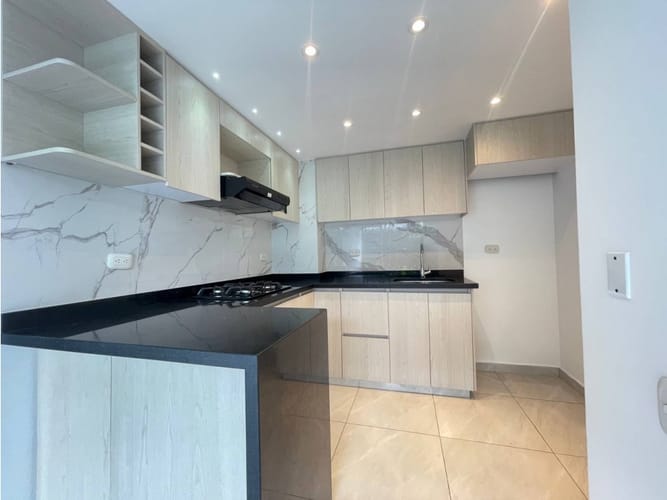 Apartamento de 2 alcobas en arriendo en San Pedro, Yumbo, 50 m² · foto 3 de 24