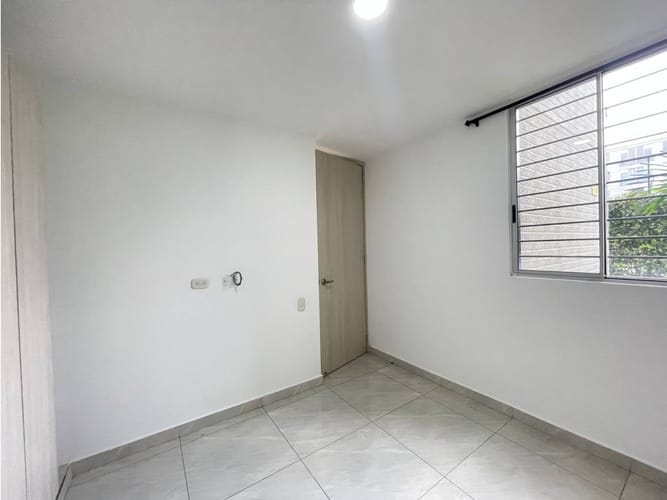 Apartamento de 2 alcobas en arriendo en San Pedro, Yumbo, 50 m² · foto 12 de 24