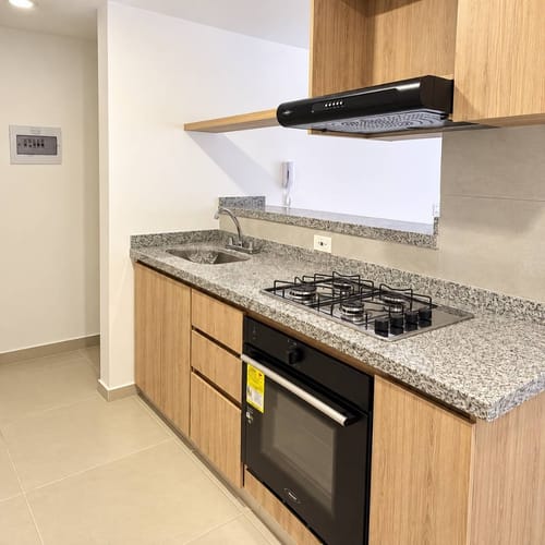 Apartamento de 3 alcobas en arriendo en Cañaveral, Floridablanca, 70 m² · foto 3 de 6
