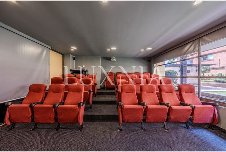 Apartamento de 5 alcobas en venta en La Calleja, Bogotá, 323 m² · foto 23 de 24