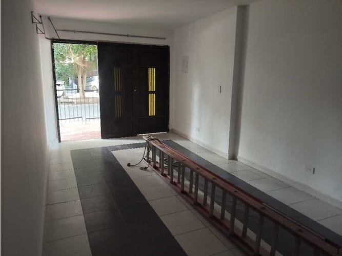 Local en arriendo en Conquistadores, Medellín, 22 m² · foto 5 de 5