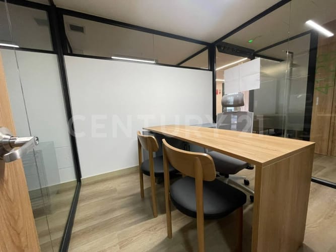 Oficina en venta en Los Colores, Medellín, 7 m² · foto 7 de 17