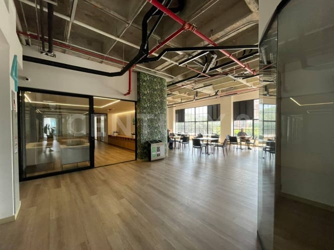 Oficina en venta en Los Colores, Medellín, 7 m² · foto 8 de 17