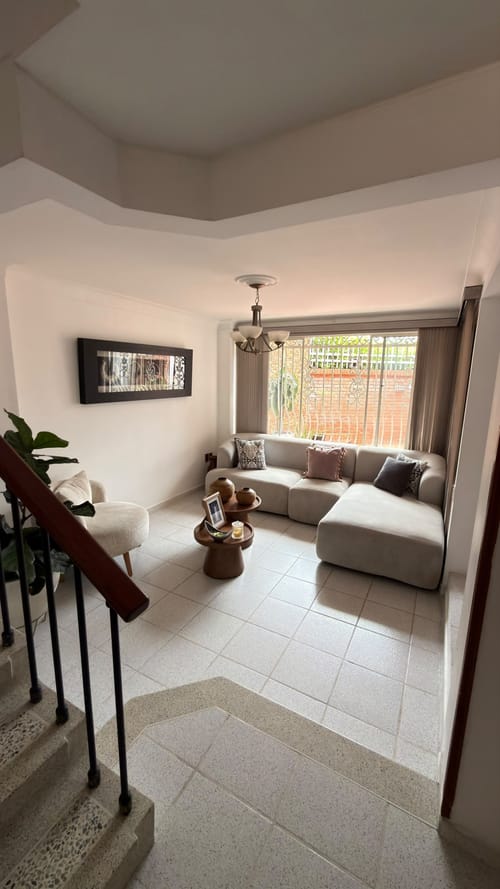 Casa de 5 alcobas en venta en Cañaveral, Floridablanca, 250 m² · foto 4 de 23