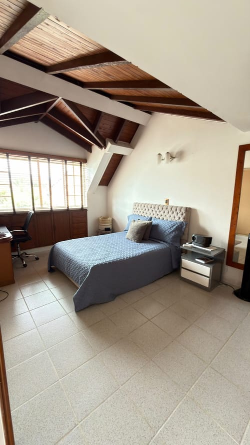 Casa de 5 alcobas en venta en Cañaveral, Floridablanca, 250 m² · foto 11 de 23