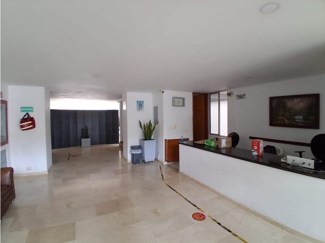 Apartamento de 3 alcobas en venta en El Prado, Bucaramanga, 80 m² · foto 2 de 24