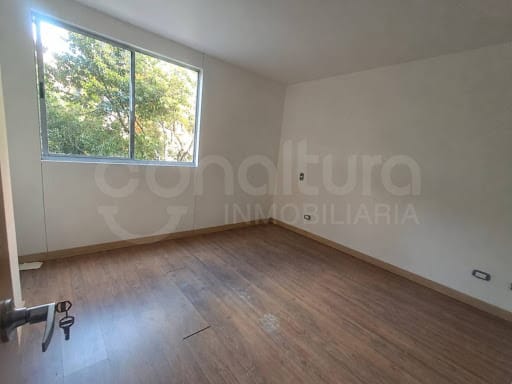 Apartamento de 3 alcobas en arriendo en Loma De San Jose, Sabaneta, 88 m² · foto 19 de 23