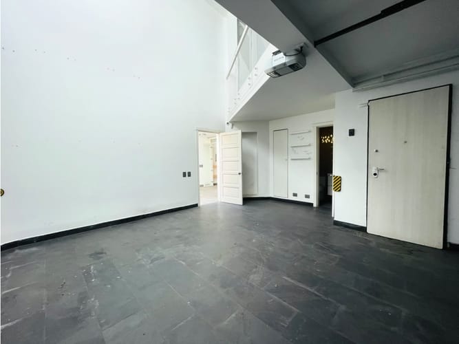 Casa de 2 alcobas en venta en La Esmeralda, Bogotá, 259 m² · foto 19 de 24