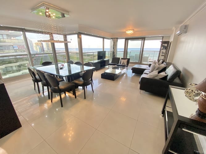 ALQUILER APARTAMENTO 3 DORMITORIOS Y DEPENDENCIA EDIFICIO IMPERIALE PUNTA DEL ESTE · Photo 6