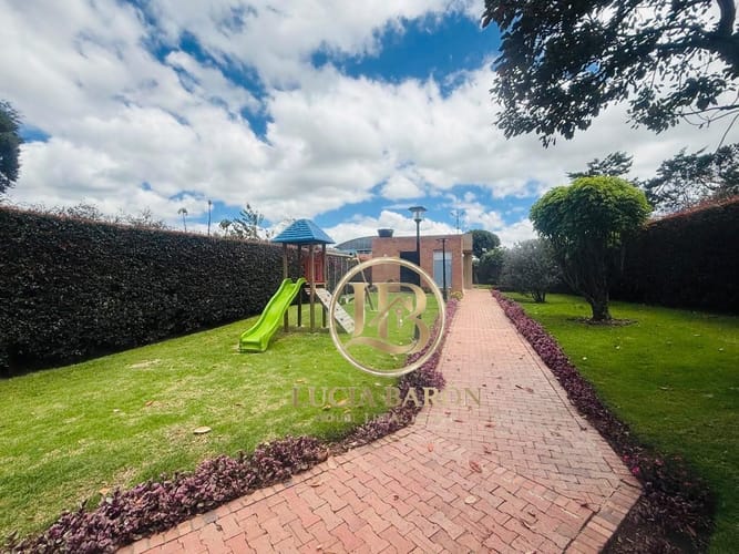 Casa de 4 alcobas en arriendo en Cajicá, 171 m² · foto 18 de 19