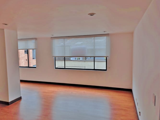 Apartamento de 3 alcobas en arriendo en Santa Barbara Central, Bogotá, 130 m² · foto 5 de 20