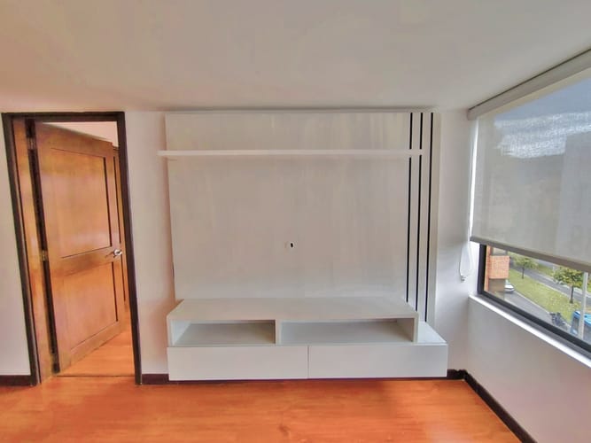 Apartamento de 3 alcobas en arriendo en Santa Barbara Central, Bogotá, 130 m² · foto 4 de 20