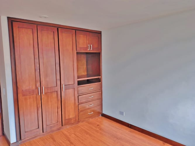 Apartamento de 3 alcobas en arriendo en Santa Barbara Central, Bogotá, 130 m² · foto 9 de 20