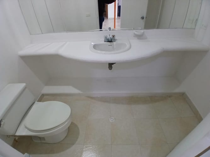 Oficina en arriendo en Patio Bonito, Medellín, 75 m² · foto 4 de 10