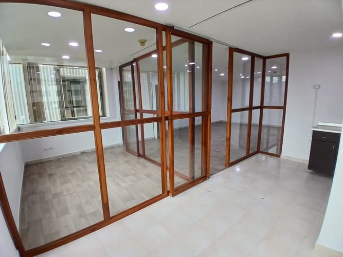Oficina en arriendo en Patio Bonito, Medellín, 75 m² · foto 7 de 10