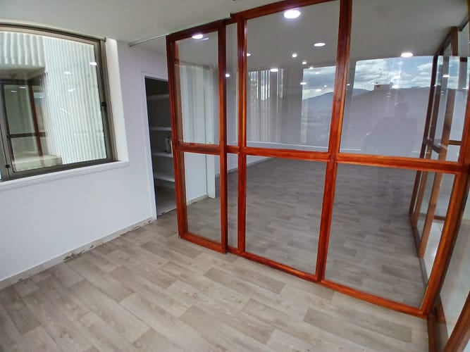 Oficina en arriendo en Patio Bonito, Medellín, 75 m² · foto 9 de 10