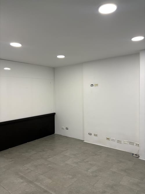 Oficina en venta en El Poblado, Envigado, 42 m² · foto 5 de 12