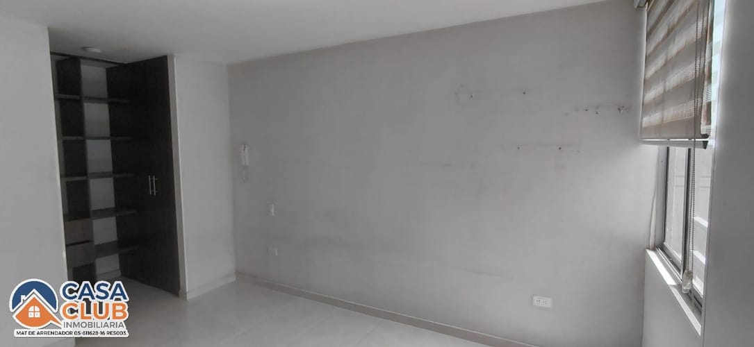 Apartamento de 3 alcobas en venta en Portal De La Loma, Piedecuesta, 66 m² · foto 4 de 19